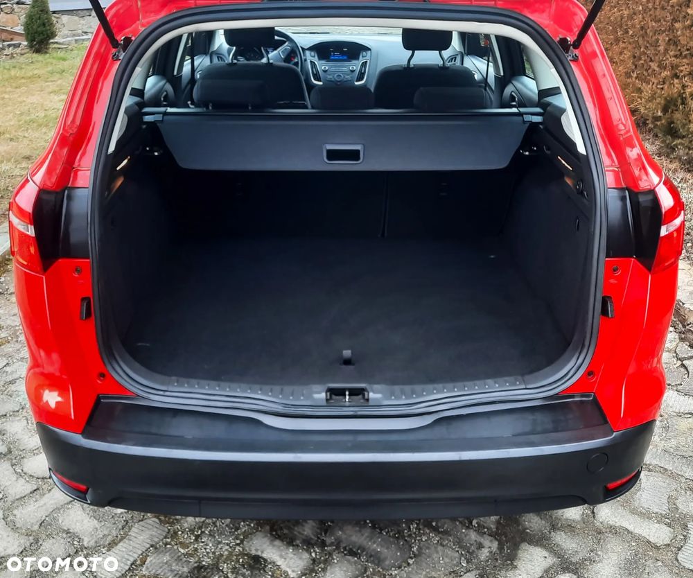 Ford Focus SW 1.5 TDCi DPF S&S COOL&CONNECT - 12