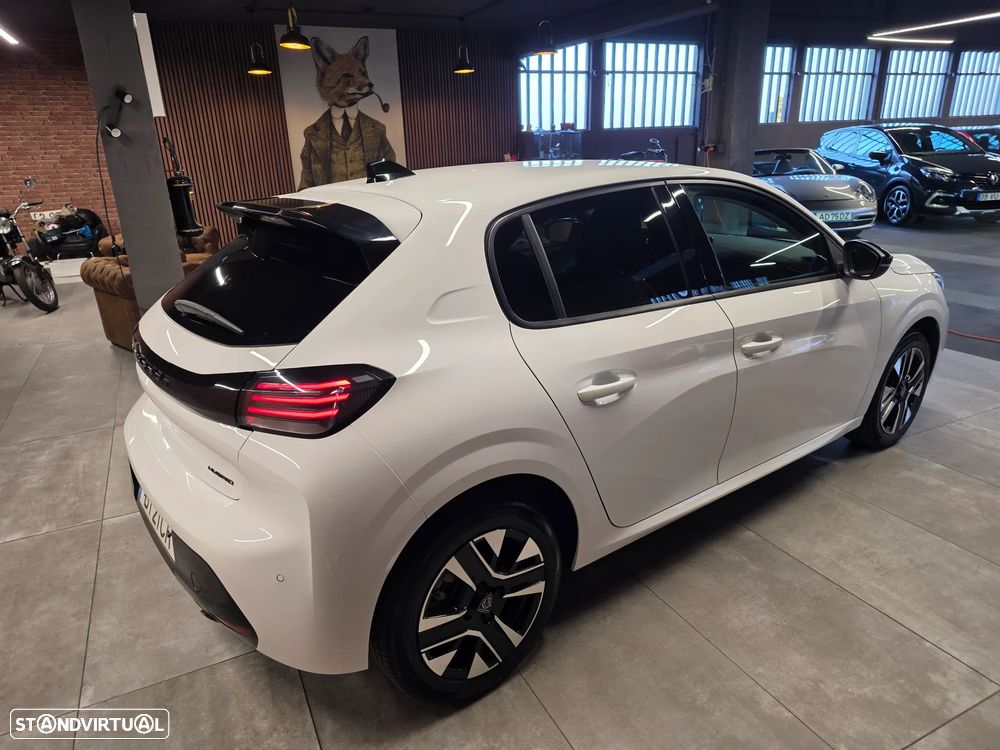 Peugeot 208 1.2 Hybrid Allure e-DCS6 - 3