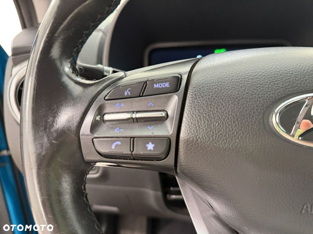 Hyundai Kona - 25