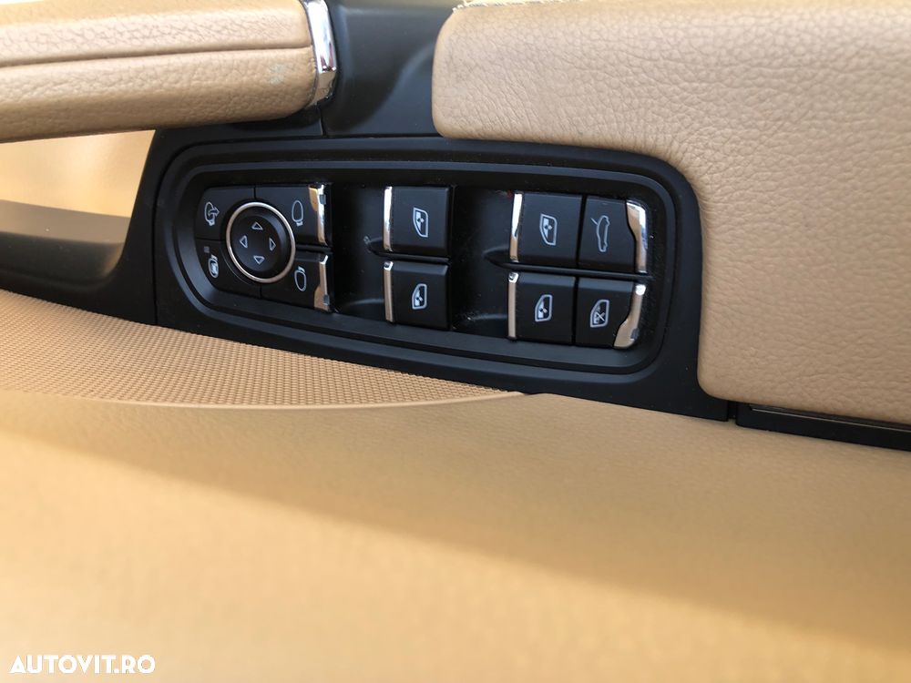 Porsche Cayenne 3.0 L V6 - 15