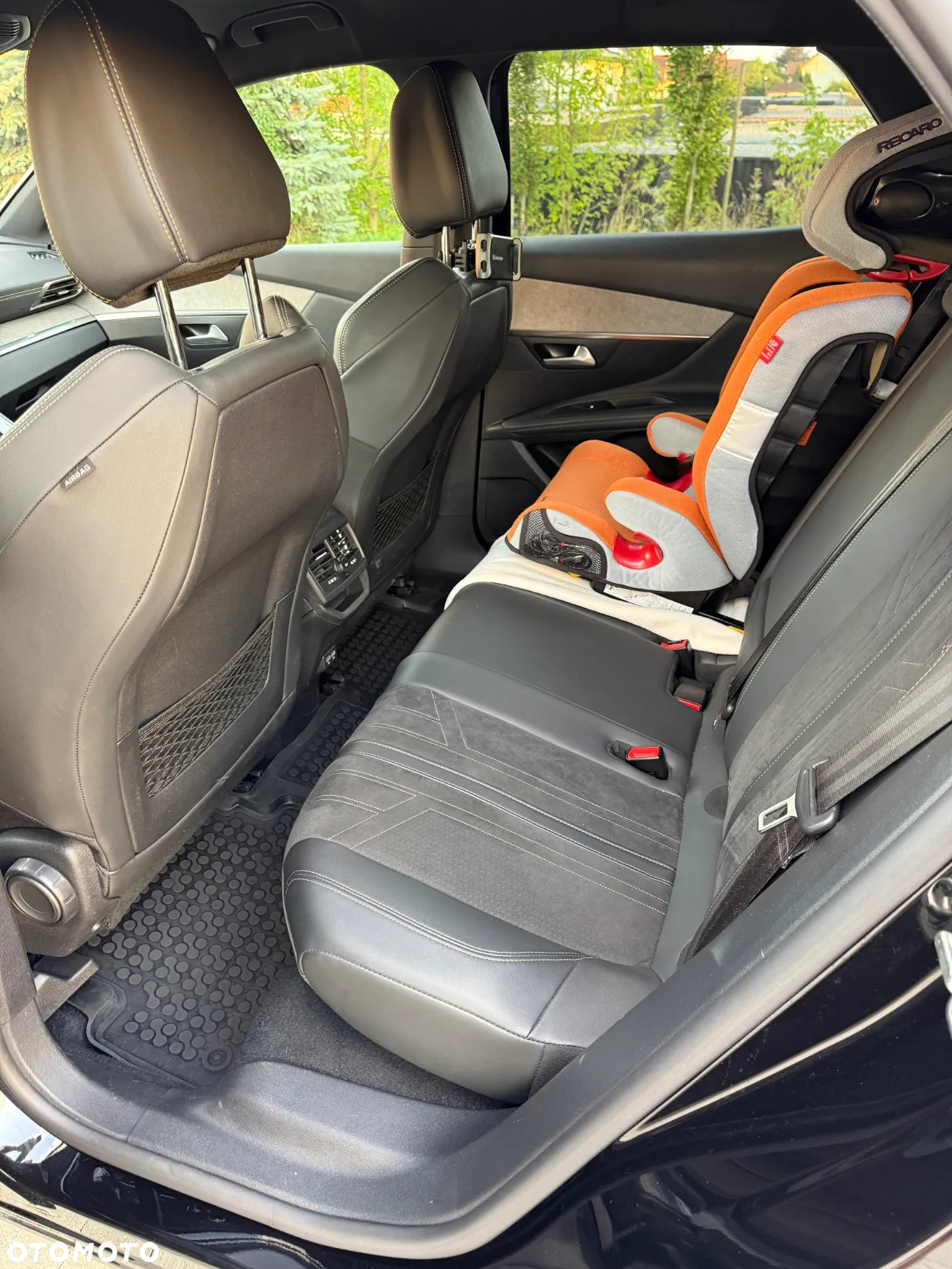 Peugeot 3008 1.5 BlueHDi GT S&S EAT8 - 8