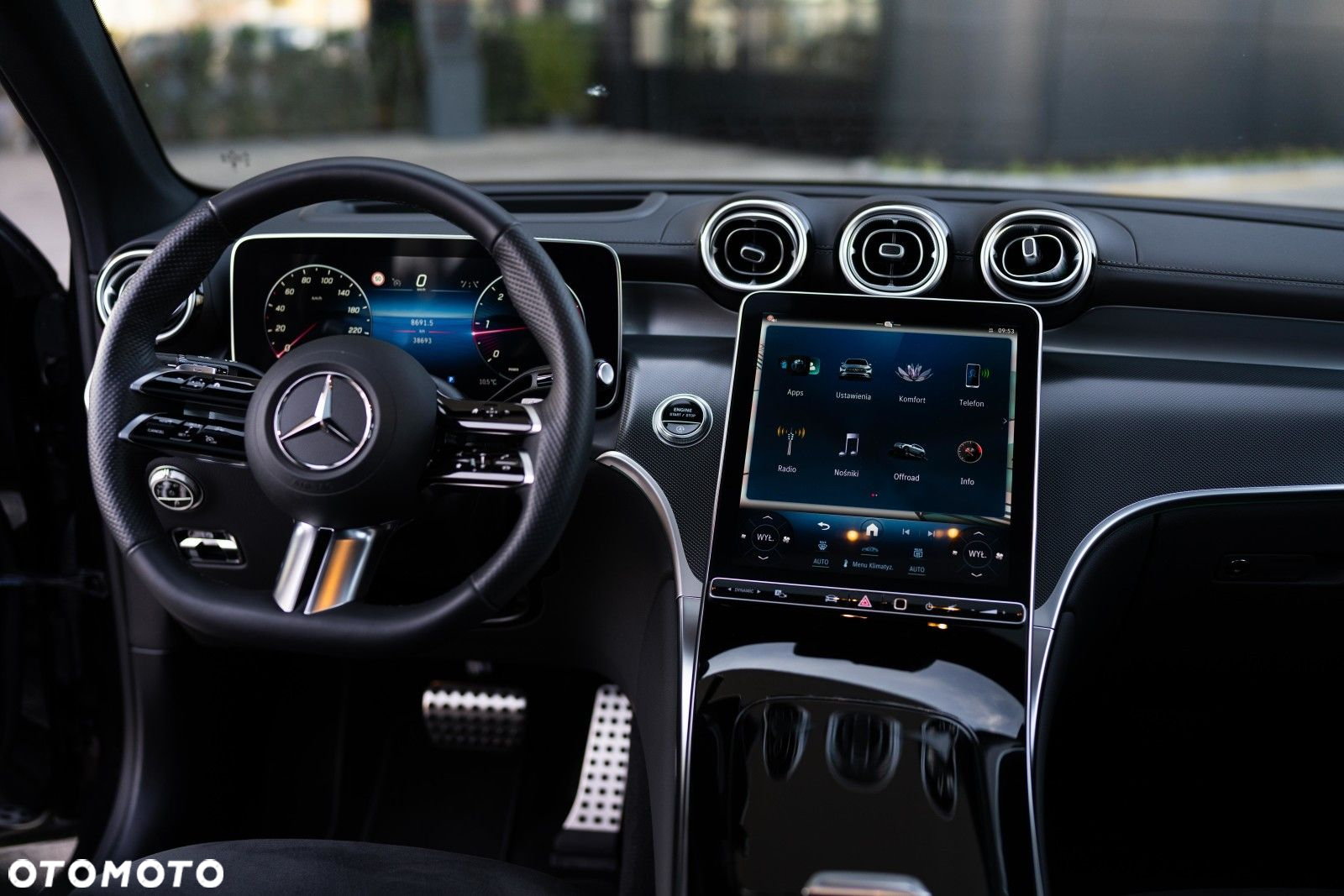 Mercedes-Benz GLC - 16