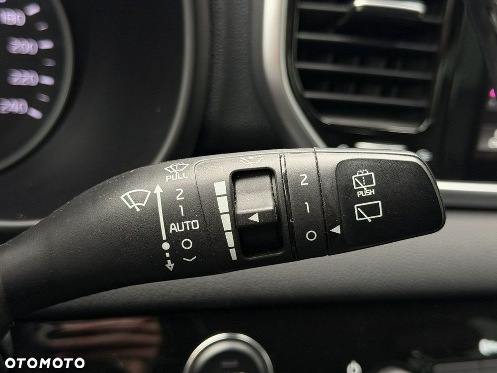 Kia Sportage 1.6 CRDI Black Edition 2WD - 34