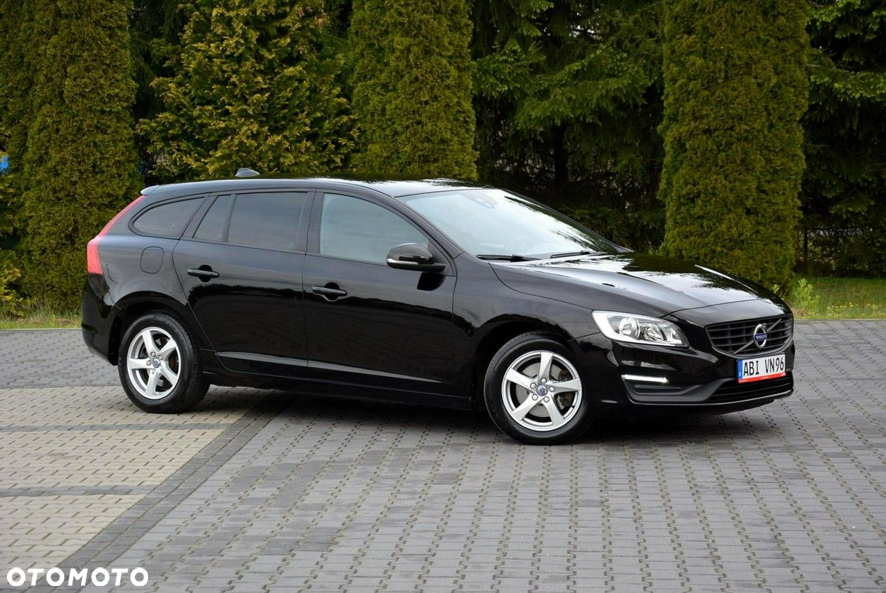 Volvo V60 D4 Geartronic Momentum Pro - 10