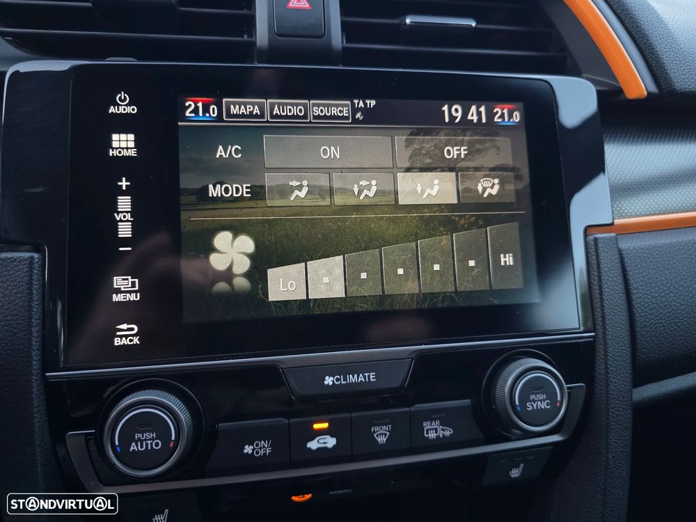 Honda Civic 1.0 i-VTEC Executive Premium - 20