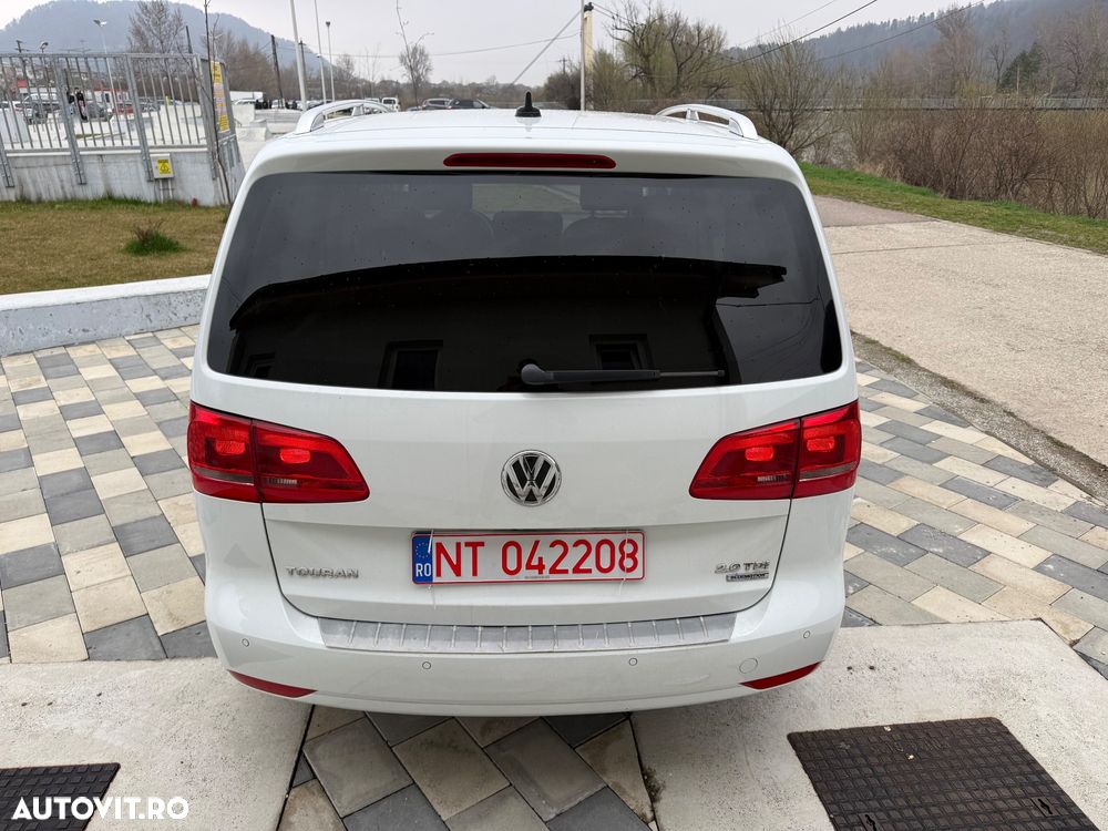 Volkswagen Touran 2.0 TDI DPF BlueMotion Technology DSG Comfortline - 5