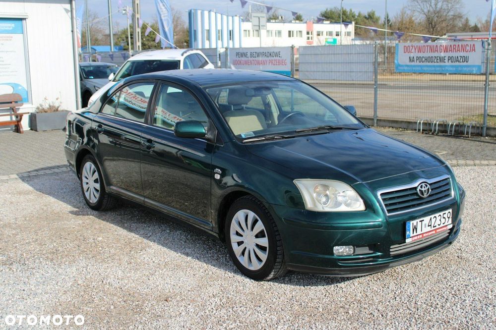 Toyota Avensis - 4
