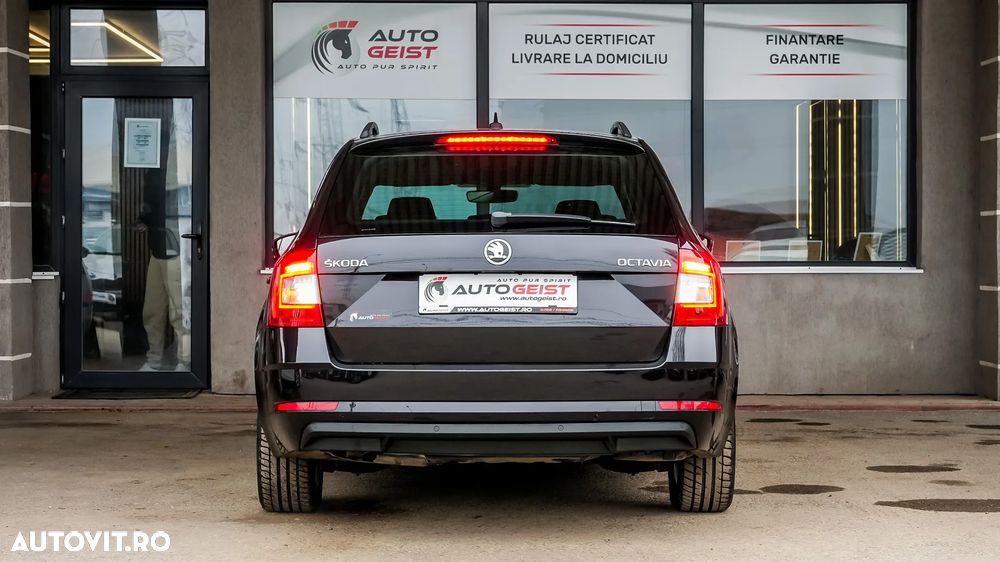 Skoda Octavia 1.6 TDI DSG Ambition - 5