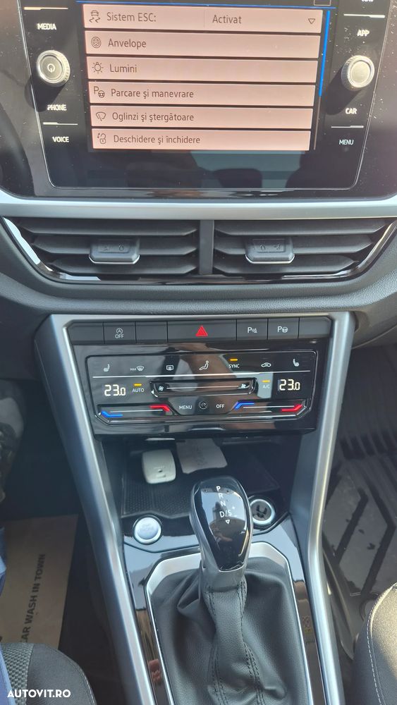 Volkswagen T-Roc 1.5 TSI DSG Life - 26