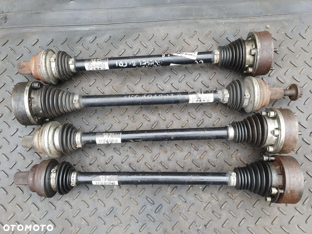 VW PASSAT B7 CC TIGUAN AUDI A3 Q3 SKODA OCTAVIA II SUPERB II PÓŁOŚ LEWA TYLNA LEWY TYŁ 1K0501203D ORYGINAŁ NISKI PRZEBIEG POSIADAM 4SZT - 1