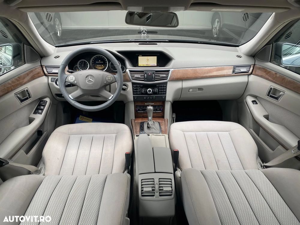 Mercedes-Benz E - 5