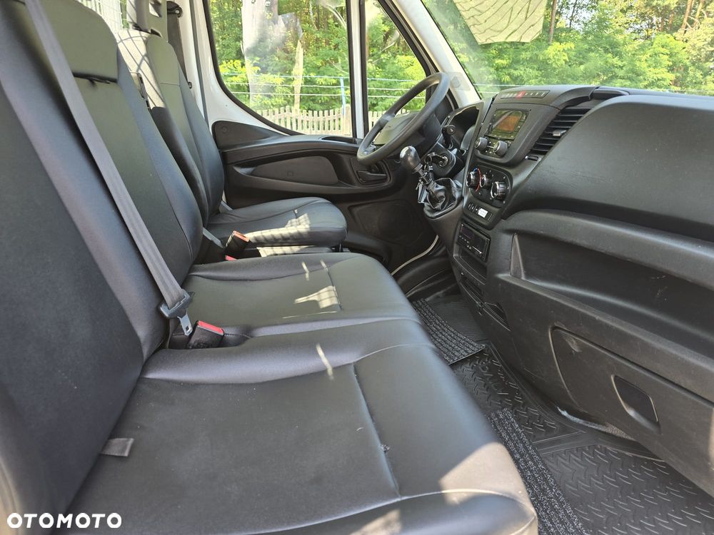 Iveco 35-180 - 24