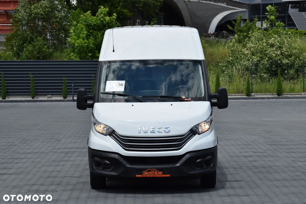 Iveco DAILY 35S12 / 2.3 - 120 KM / DOSTAWCZE / BLASZAK / KLIMA / TEMPOMAT / KLIMA / TRYB CITY / SERWISOWANY / SPROWADZONY Z NIEMIEC - 2