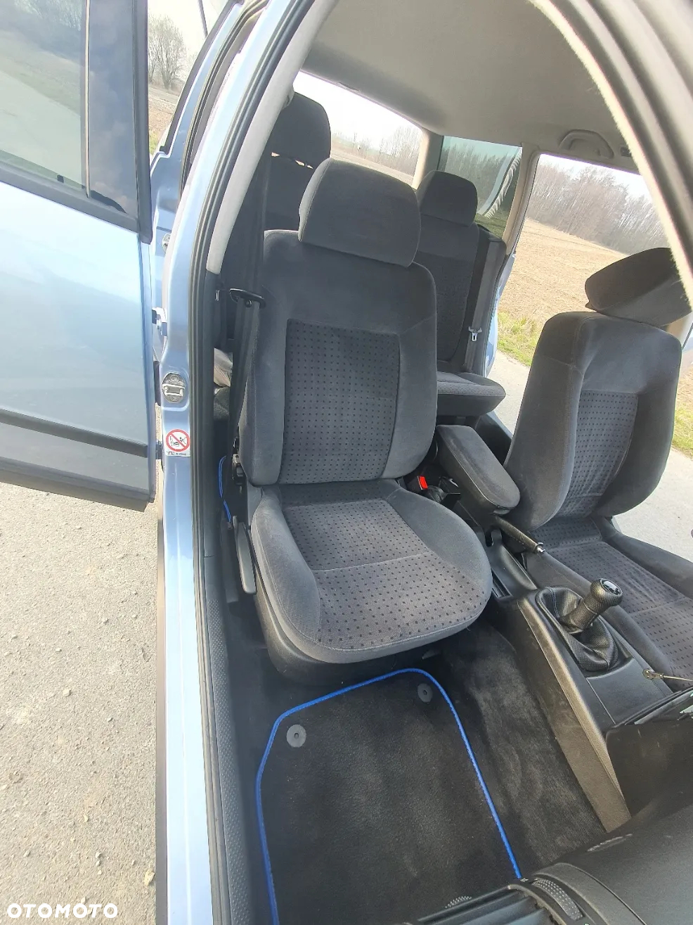 Volkswagen Passat 1.8 Comfortline - 16
