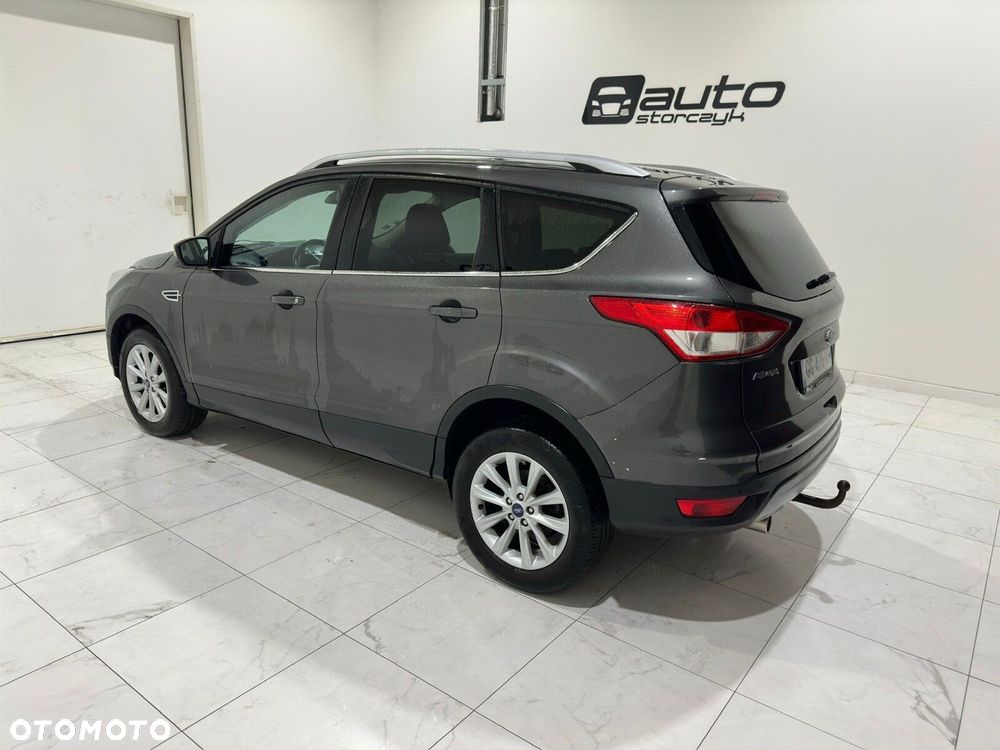 Ford Kuga - 4