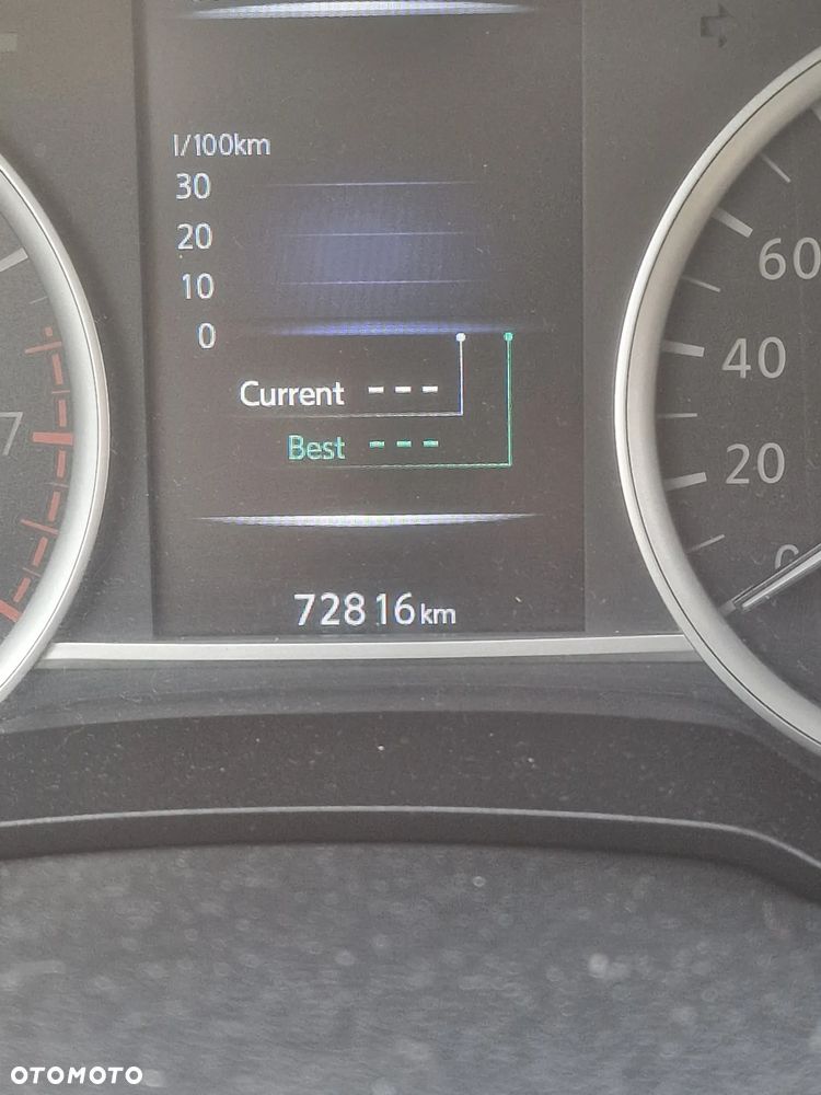 Nissan Micra 1.0 Visia Plus - 30