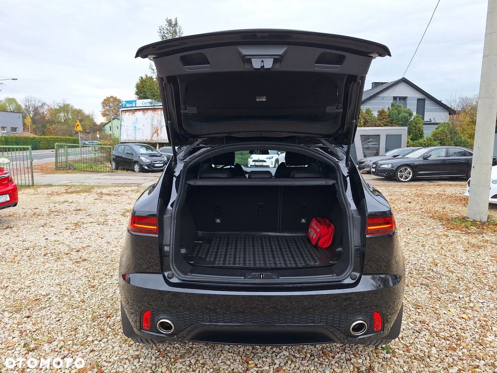 Jaguar E-Pace 2.0 i4D AWD R-Dynamic - 14