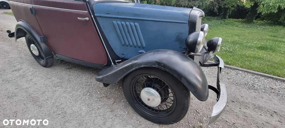 Ford Inny - 24