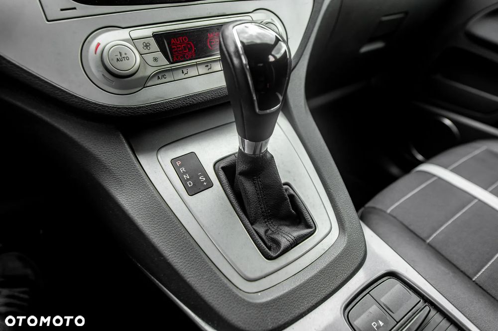 Ford Kuga 2.5 4x4 Trend - 35