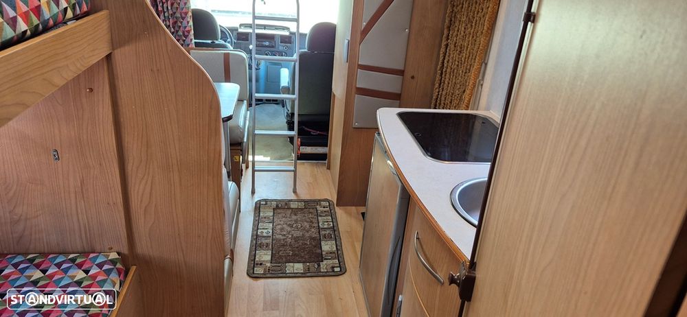 Ford Transit 2.2 TDCI - RIMOR - 6 LUGARES - 6 DORMIDAS - 20