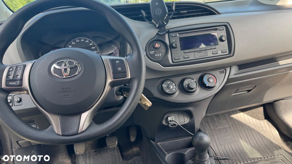 Toyota Yaris 1.0 Active - 9
