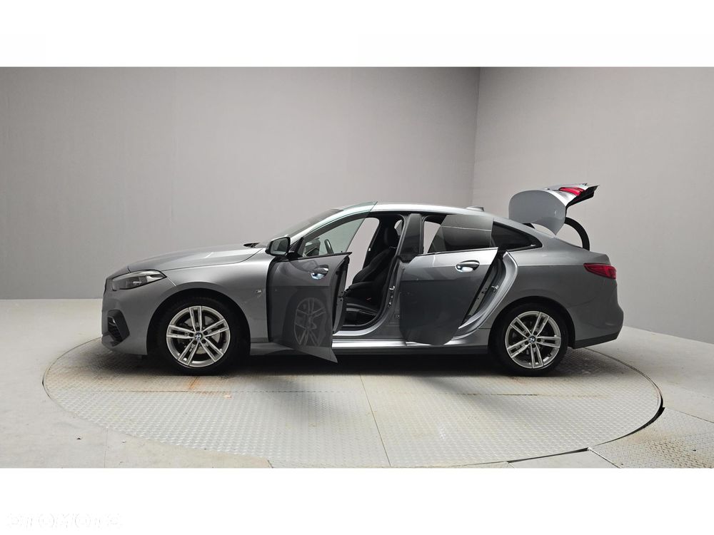 BMW Seria 2 218i M Sport - 10