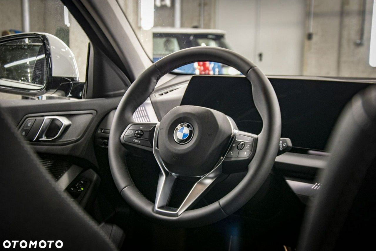 BMW Seria 1 - 16
