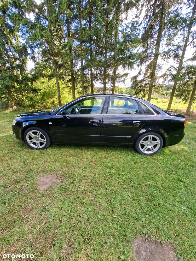Audi A4 Limousine - 9
