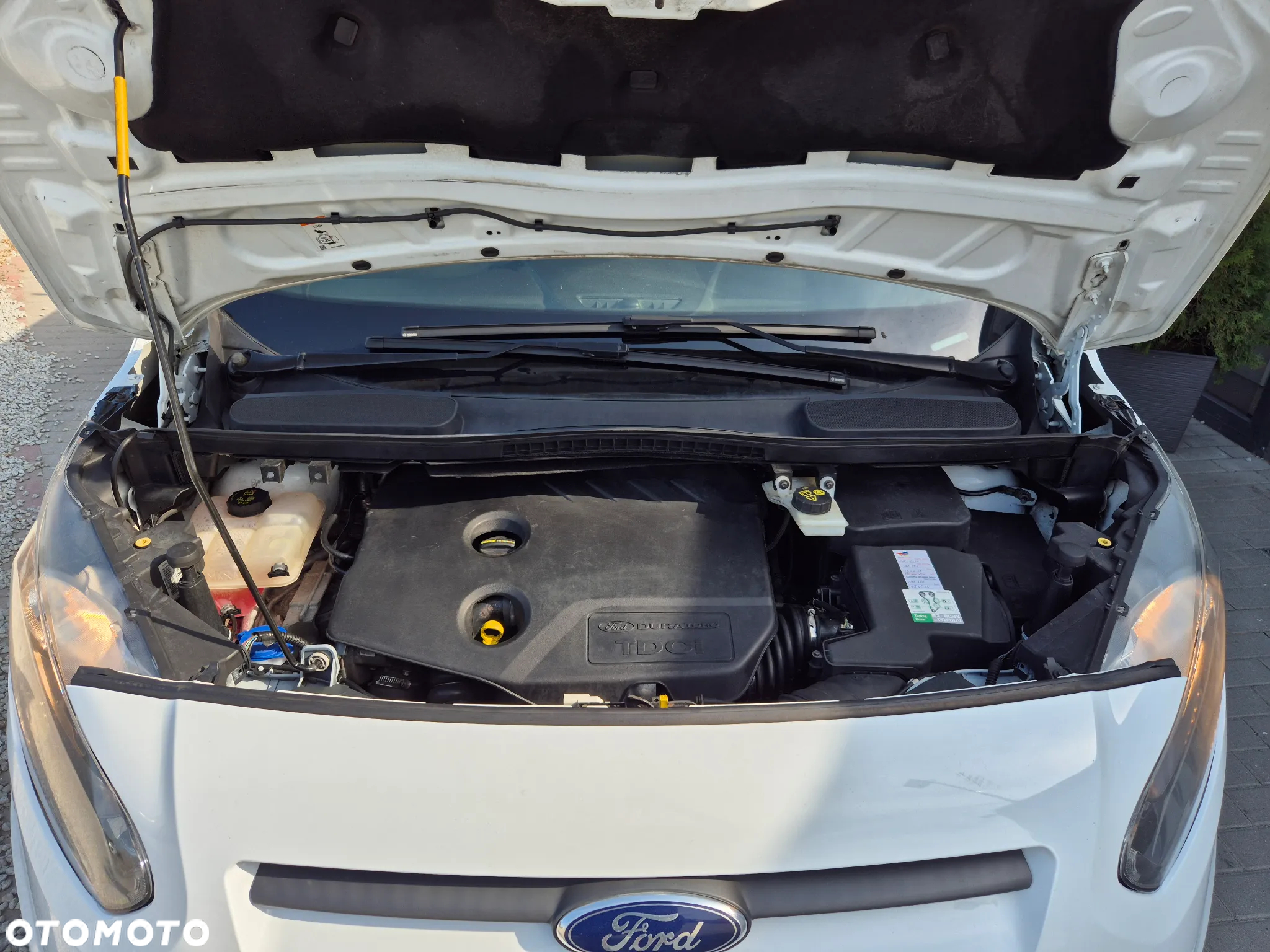 Ford Transit Connect - 27
