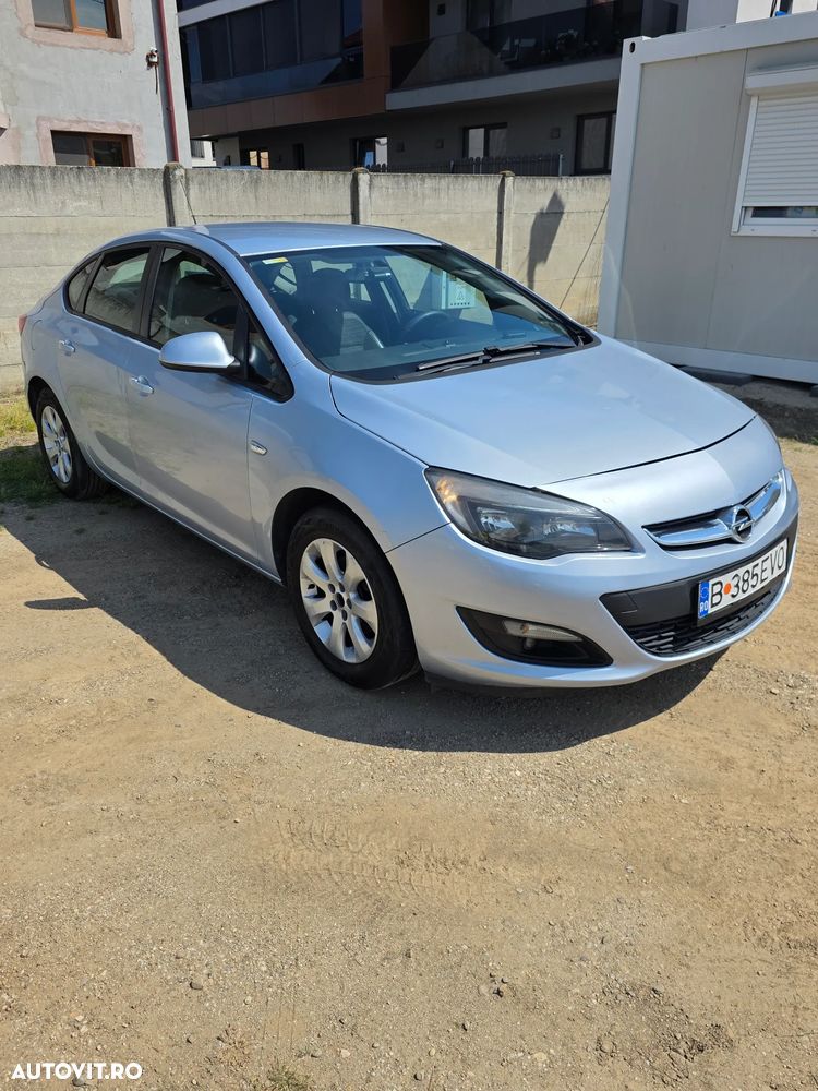 Opel Astra 1.4 Turbo ECOTEC Enjoy - 37