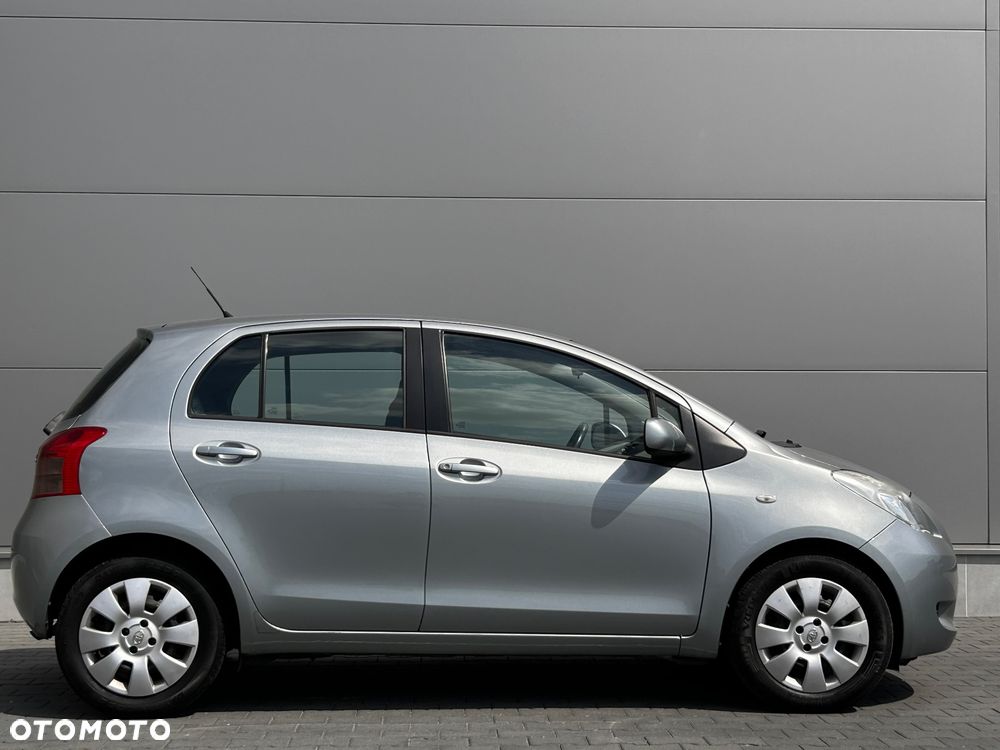 Toyota Yaris 1.3 Sol - 15