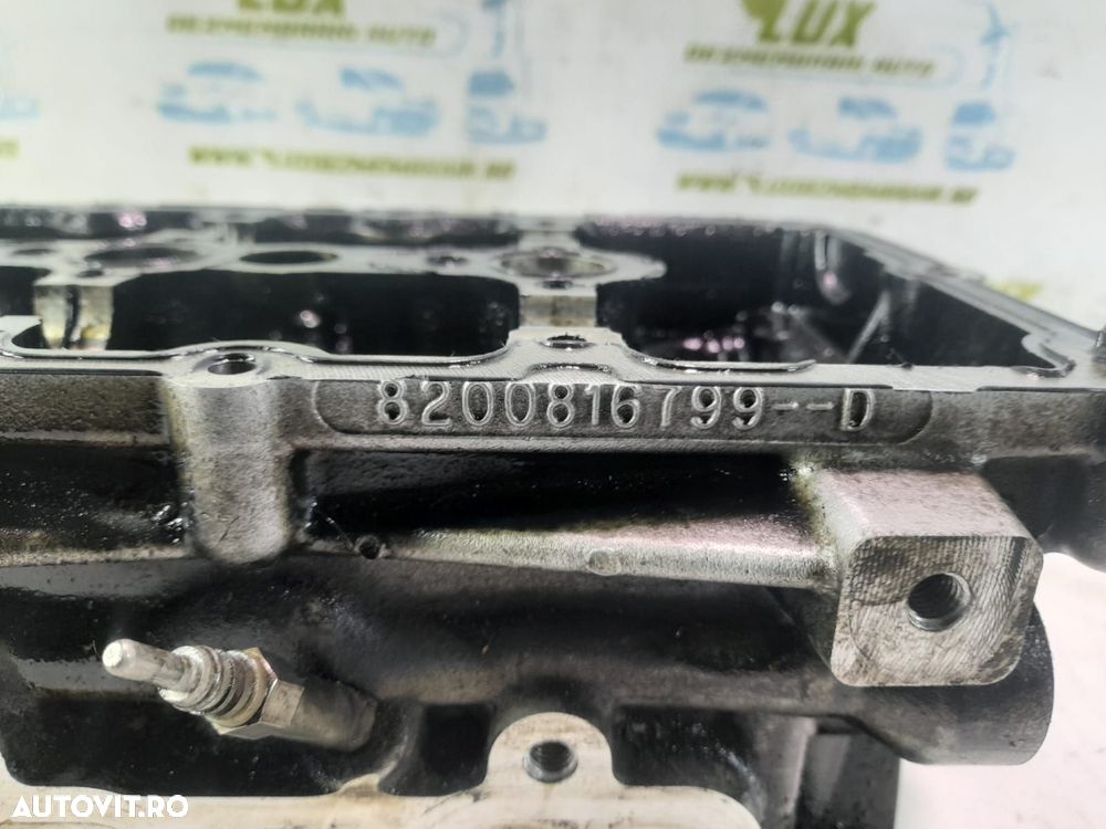 Chiulasa dreapta 3.0 d v9xf655 8200816799 Nissan Navara D40 [facelift - 4