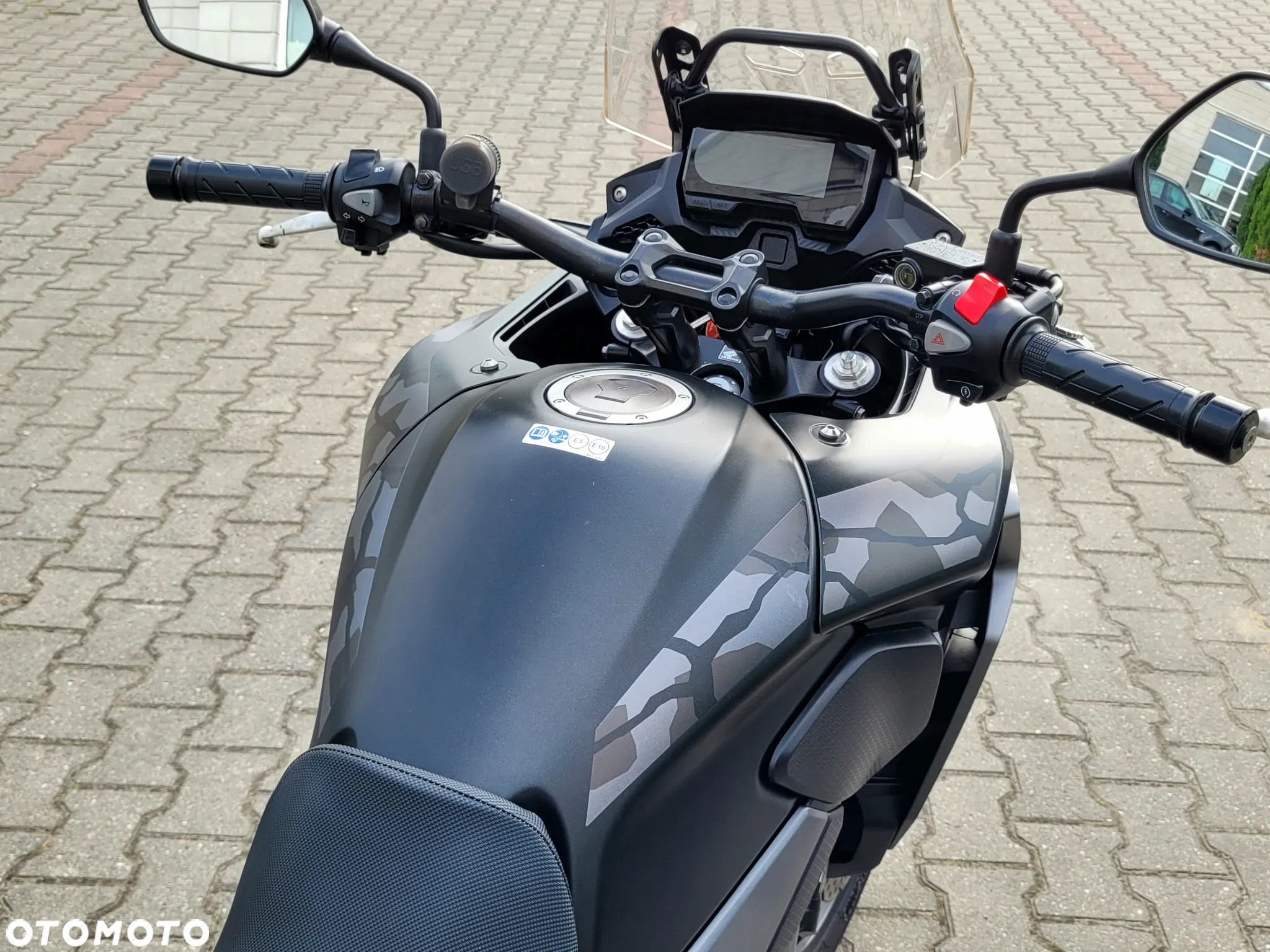Honda CB - 15