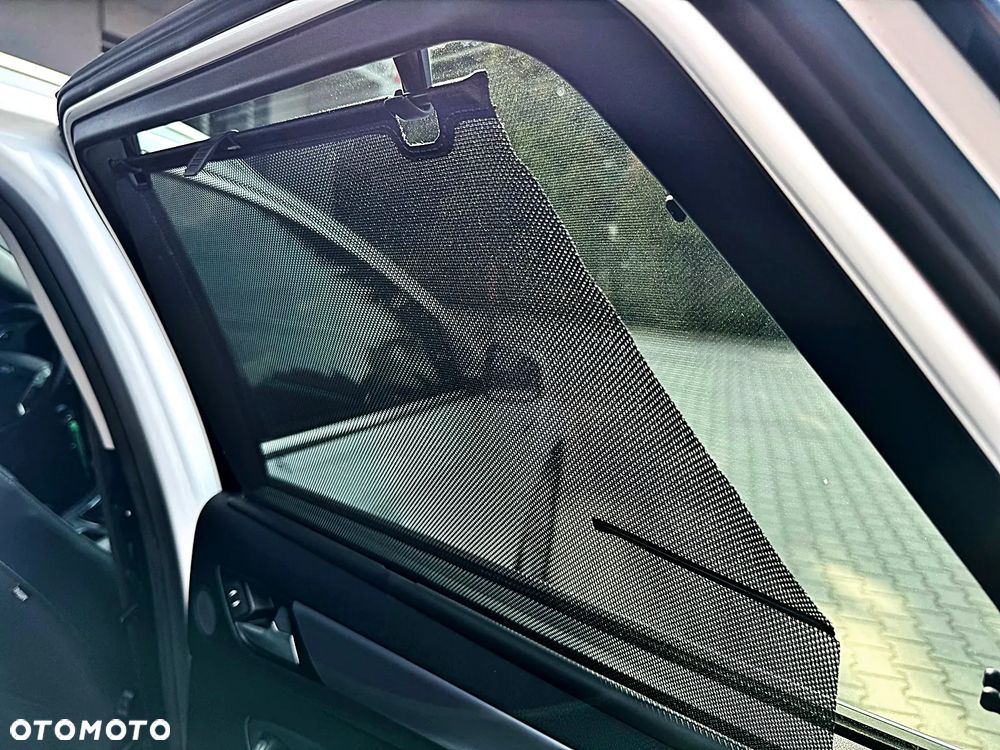 Ford Mondeo 2.0 TDCi Titanium - 24