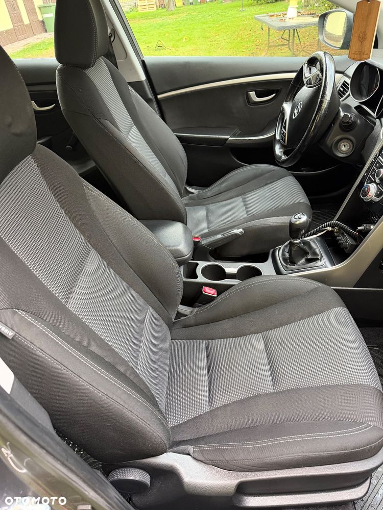 Hyundai i30 - 16