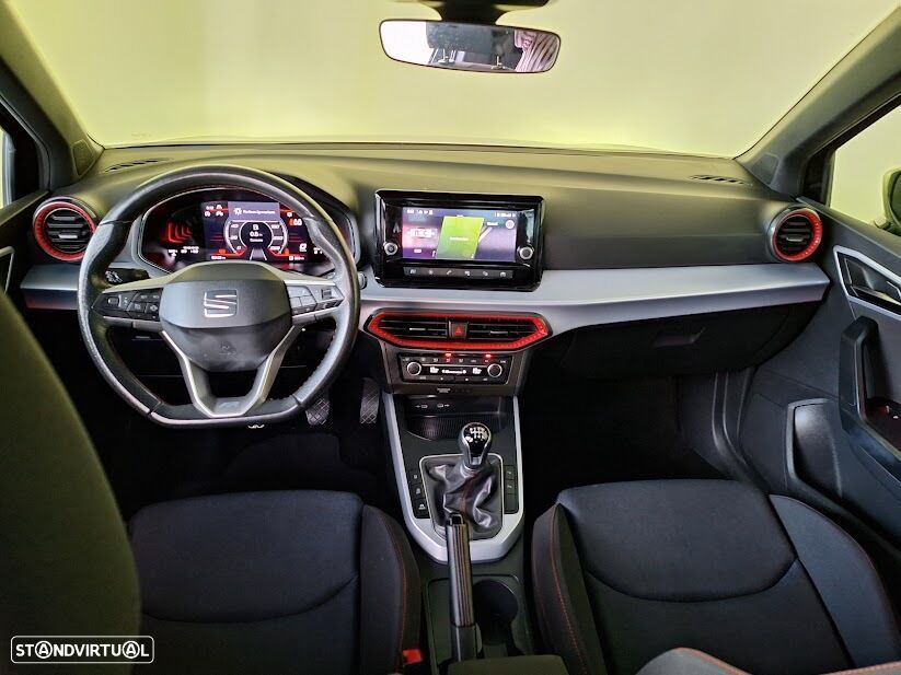 SEAT Arona 1.0 TSI FR - 6