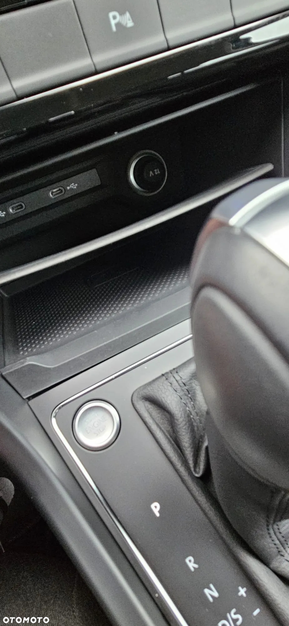 Volkswagen Touran - 18