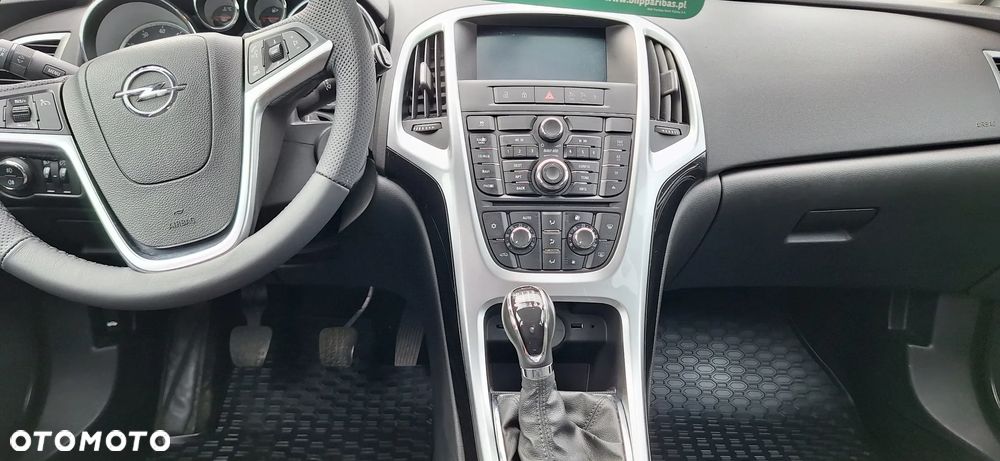 Opel Astra IV 1.4 T Enjoy - 10