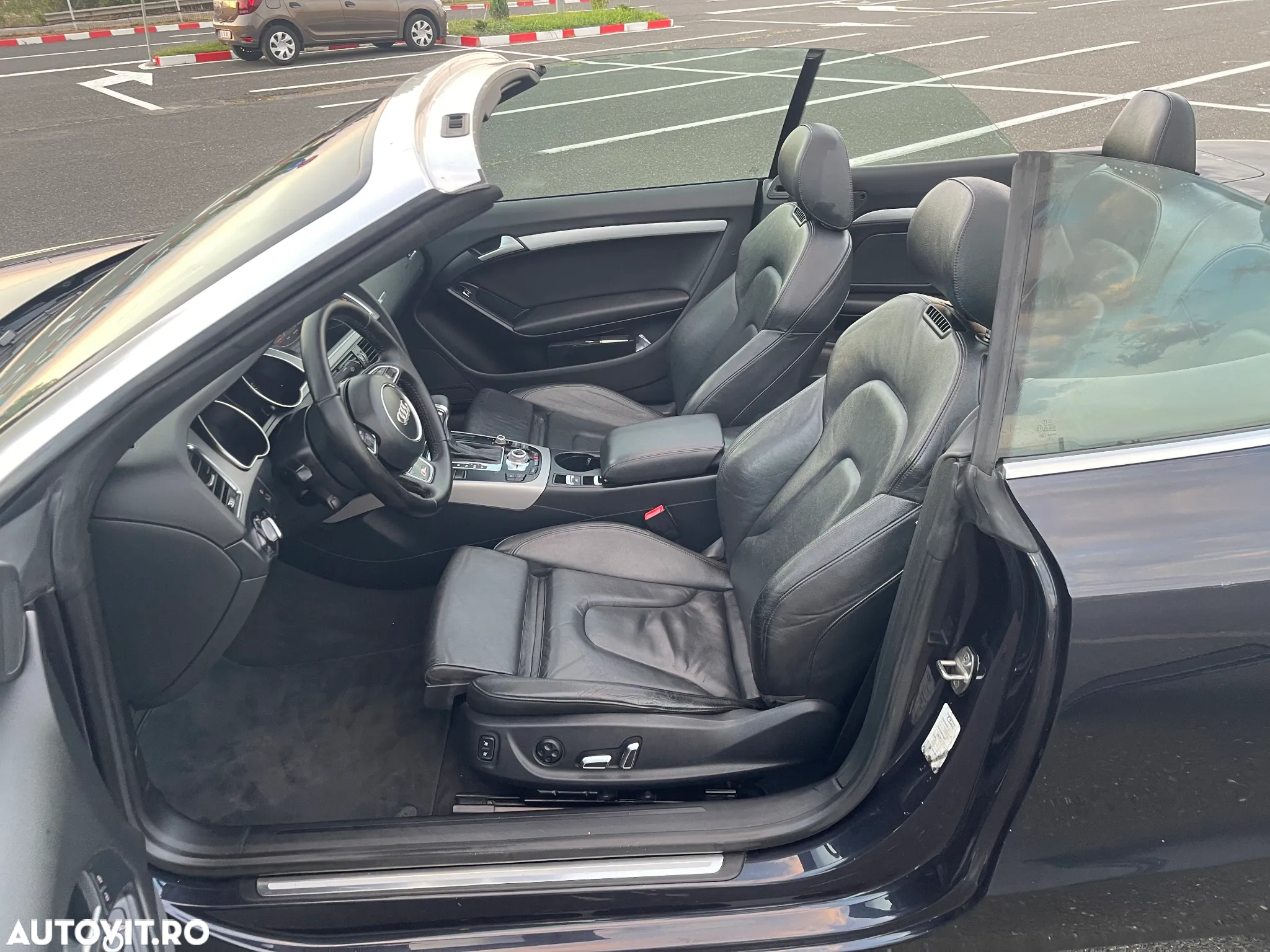Audi A5 Cabrio 2.0 TDI Multitronic - 37