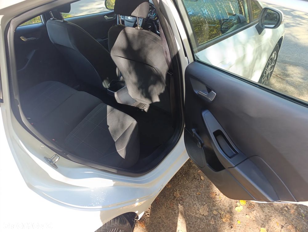 Ford Fiesta 1.5 TDCi Connected - 32