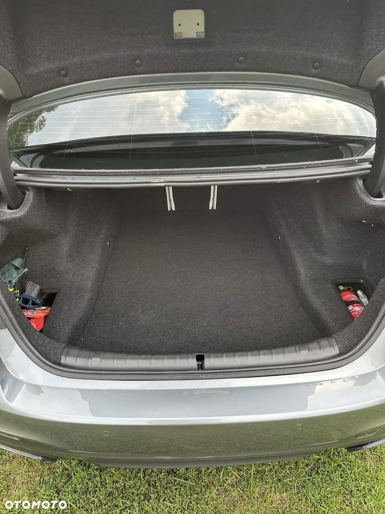 BMW Seria 5 - 16
