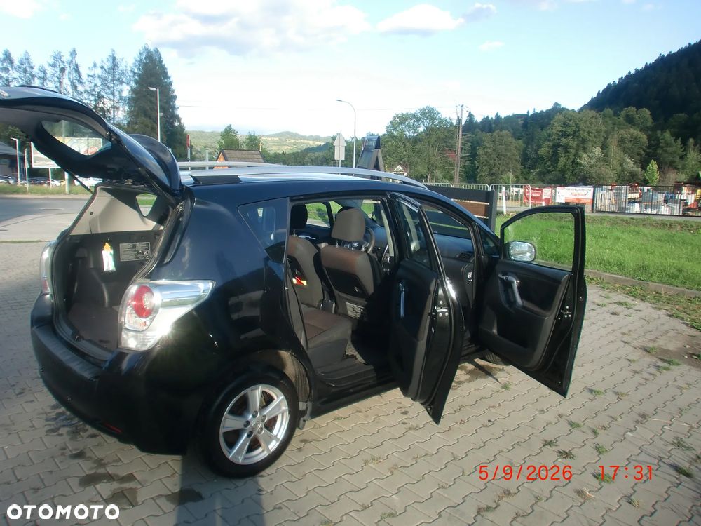 Toyota Verso 2.0 D-4D Sol plus - 8