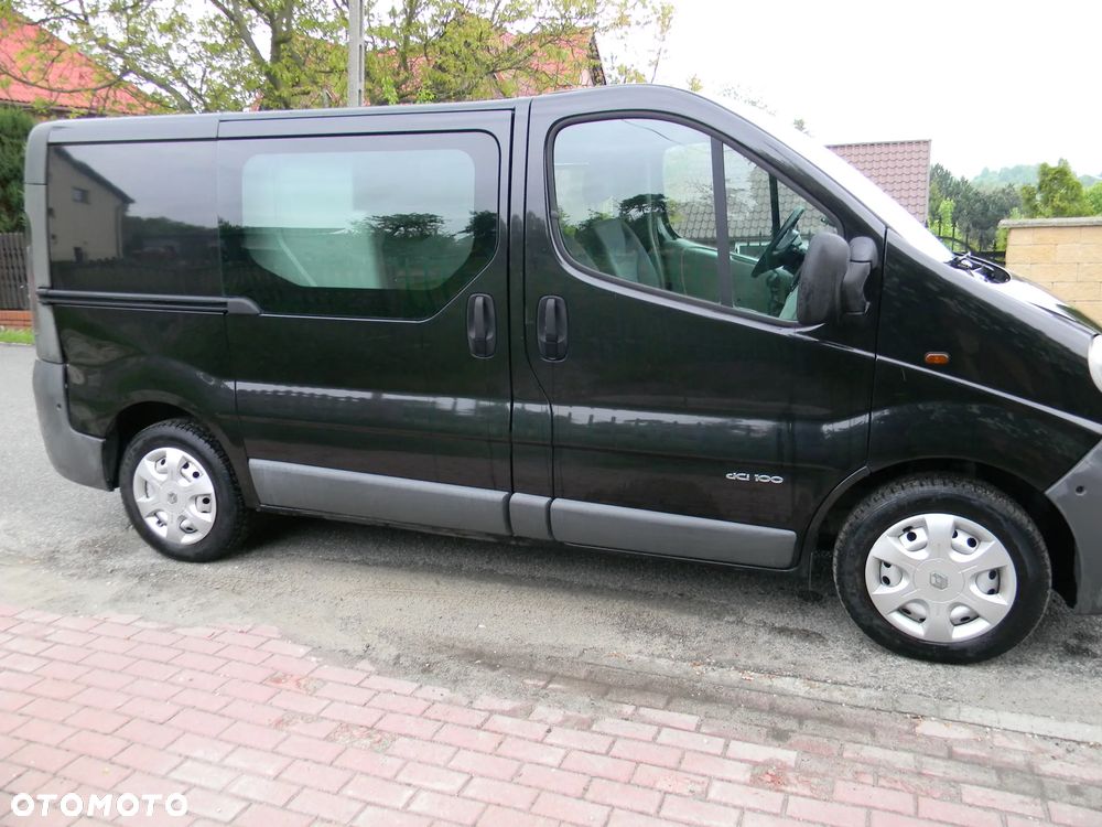 Opel Vivaro - 23