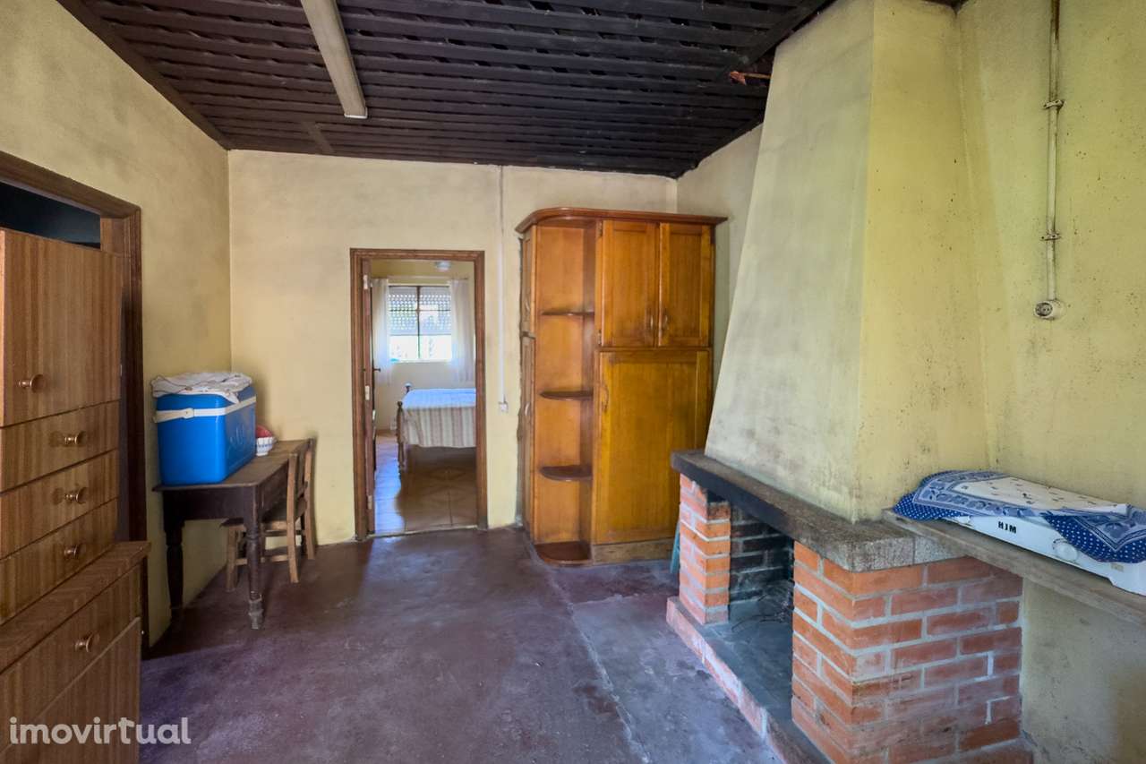 Casa Independente para Restauro em Gondoriz, Terras de Bouro - Grande imagem: 3/46