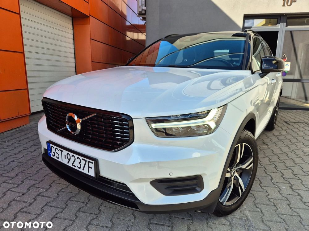 Volvo XC 40 D3 R-Design - 2