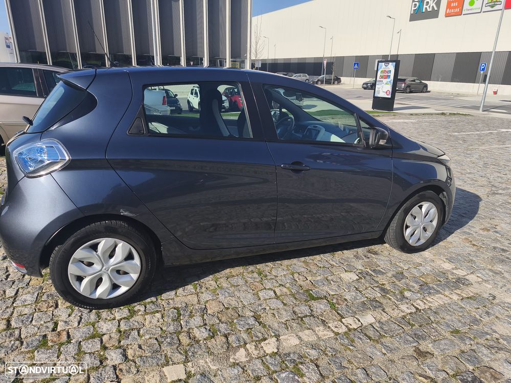 Renault Zoe (c/ Bateria) 41 kwh Life - 4