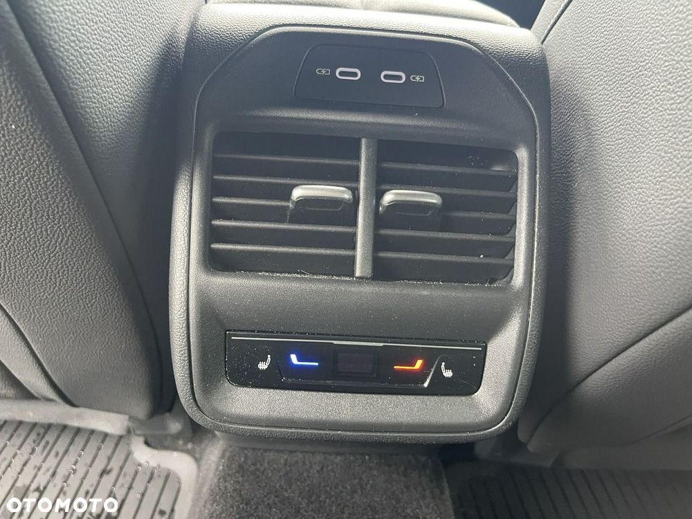 Skoda Superb 2.0 TSI Sportline DSG - 16