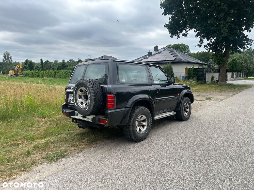 Nissan Patrol 2002 photo 2