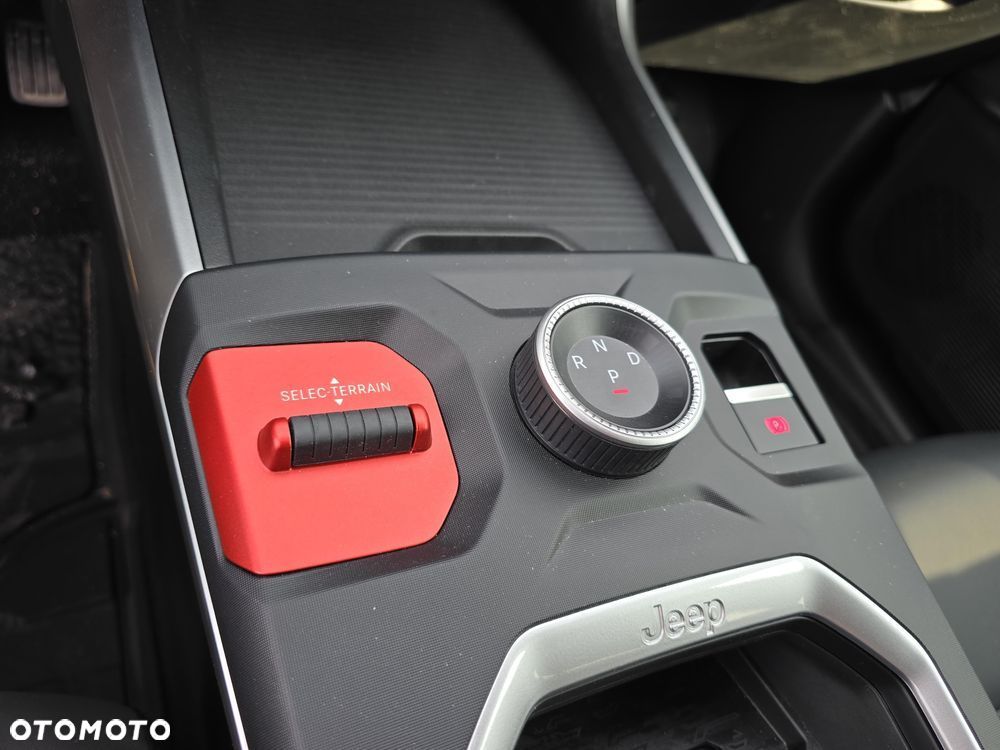 Jeep Compass 1.2 T3 mHEV First Edition FWD DCT - 22