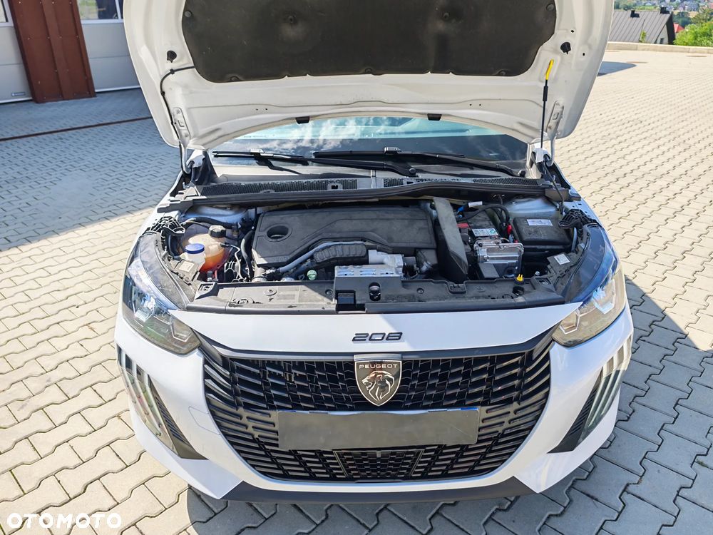 Peugeot 208 1.2 PureTech Active S&S EAT8 - 32